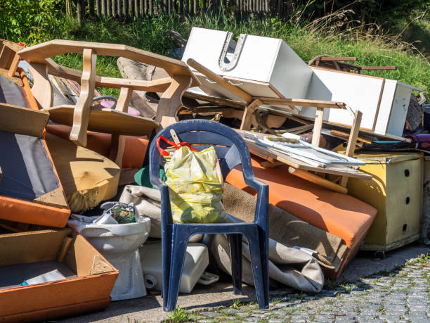 Best Basement Cleanout Services  in Menomonee Falls, WI